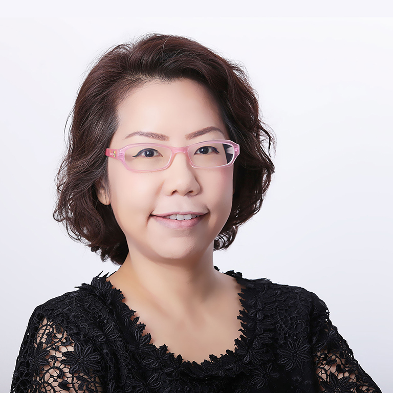 Assoc.Prof.Dr. Donyaprueth